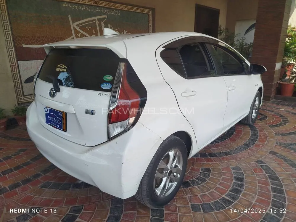 ٹویوٹا اکوا 2015 for Sale in لاہور ٹویوٹا اکوا 2015 for Sale in لاہور Image-5