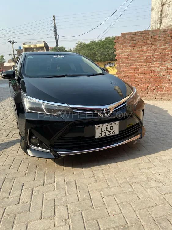 Toyota Corolla 2016 for Sale in Gujranwala Image-1