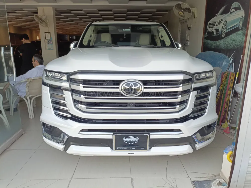 Toyota Land Cruiser 2022 for Sale in Islamabad Image-1