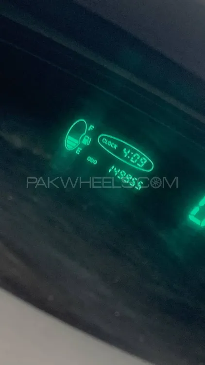 Toyota Vitz 2000 for Sale in Quetta Image-1