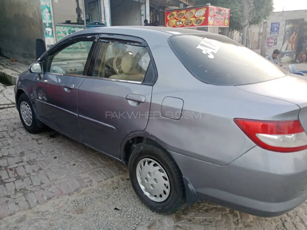 Honda City 2004 for Sale in Arifwala Image-1