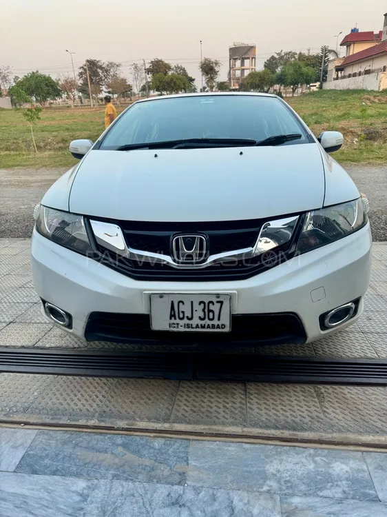 Honda City 2018 for Sale in Islamabad Image-1