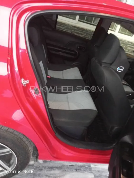 ٹویوٹا اکوا 2014 for Sale in اسلام آباد ٹویوٹا اکوا 2014 for Sale in اسلام آباد Image-11