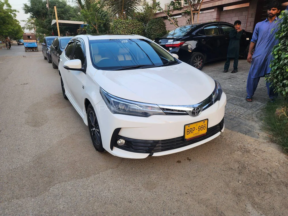 Toyota Corolla 2020 for Sale in Karachi Image-1