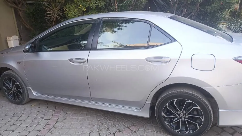 Toyota Corolla 2023 for Sale in Karachi Image-1