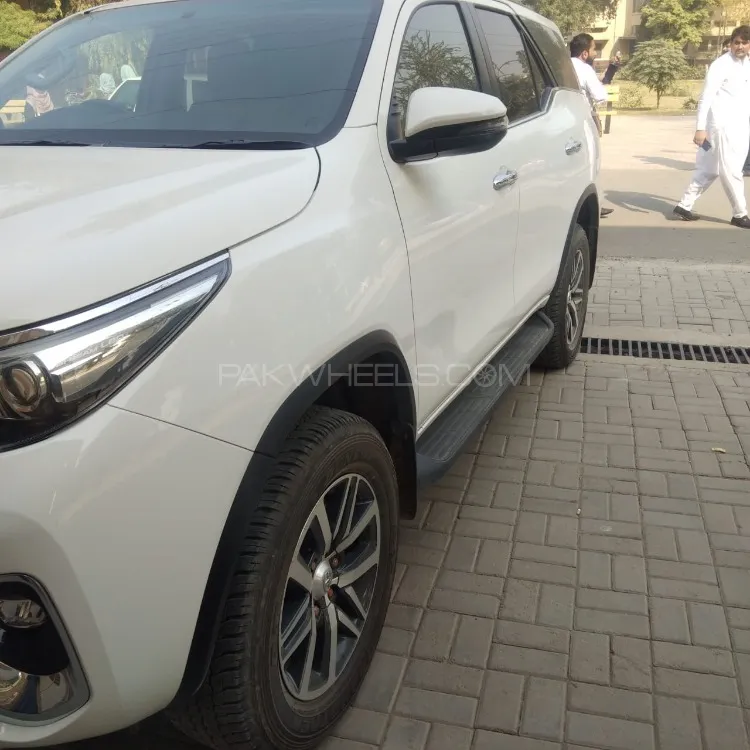 Toyota Fortuner 2021 for Sale in Sargodha Image-1