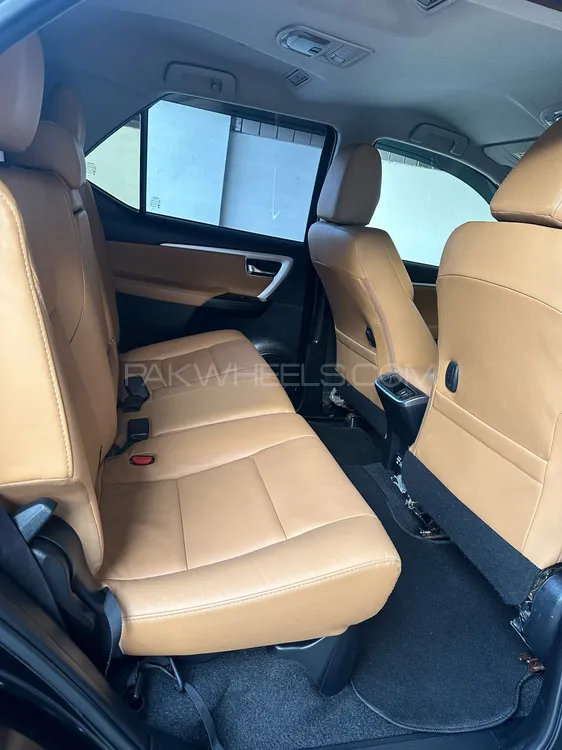ٹویوٹا فورچیونر 2021 for Sale in لاہور ٹویوٹا فورچیونر 2021 for Sale in لاہور Image-7