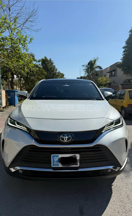 Toyota Harrier 2020 for Sale in Islamabad Image-1