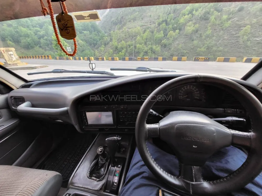 Toyota Land Cruiser 1993 for Sale in Muzaffarabad Image-1