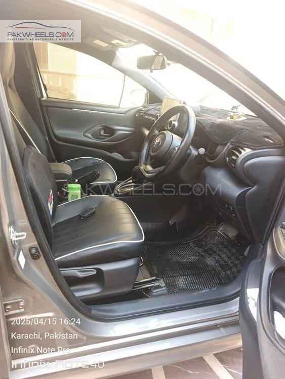 ٹویوٹا یارس ہیچ بیک 2021 for Sale in کراچی ٹویوٹا یارس ہیچ بیک 2021 for Sale in کراچی Image-11