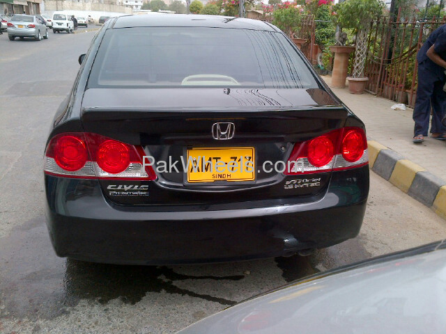 Honda Civic 2007 for Sale in Karachi Image-1