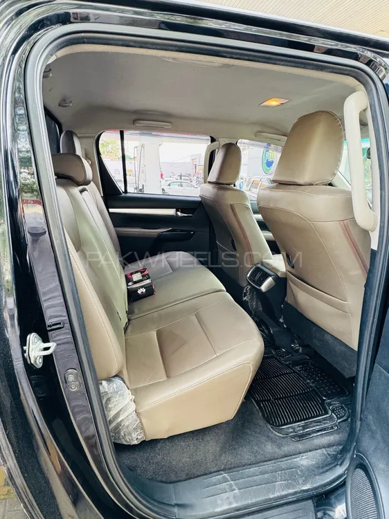 Toyota Hilux 2021 for Sale in Quetta Image-1