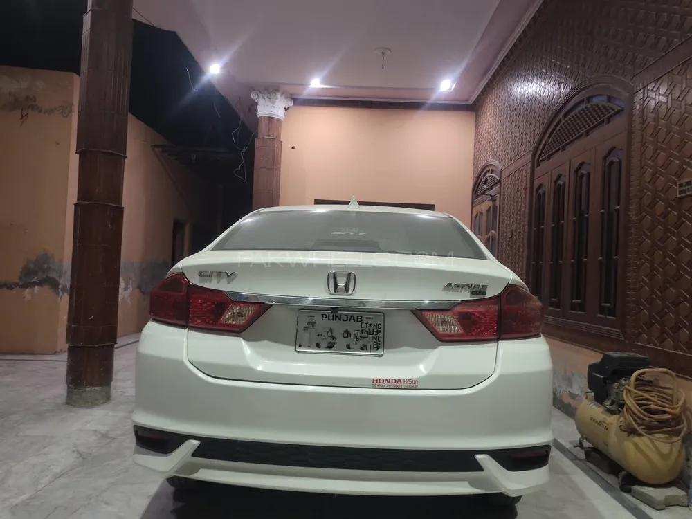 Honda City 2021 for Sale in Multan Image-1