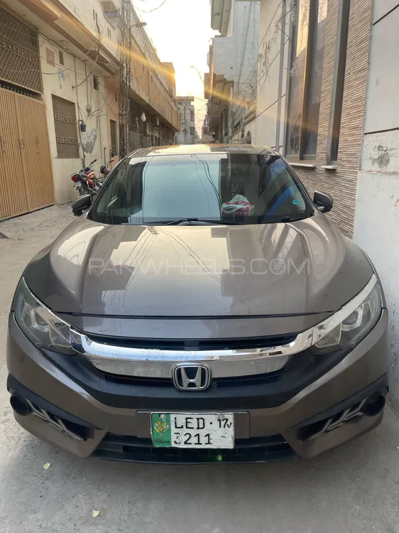 Honda Civic 2017 for Sale in Sheikhupura Image-1