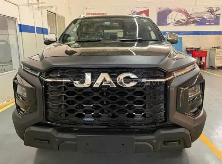 JAC T9 2025 for Sale in Islamabad Image-1
