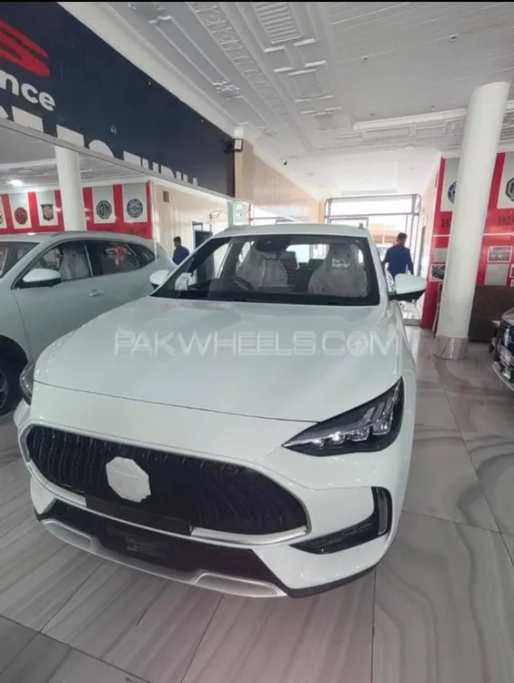 MG HS 2025 for Sale in Multan Image-1