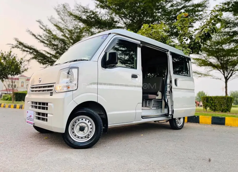 Nissan Clipper 2018 for Sale in Faisalabad Nissan Clipper 2018 for Sale in Faisalabad Image-2