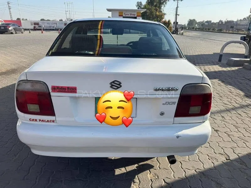 Suzuki Baleno 2004 for Sale in Chichawatni Image-1