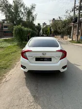 Honda Civic Oriel 1.8 i-VTEC CVT 2017 for Sale