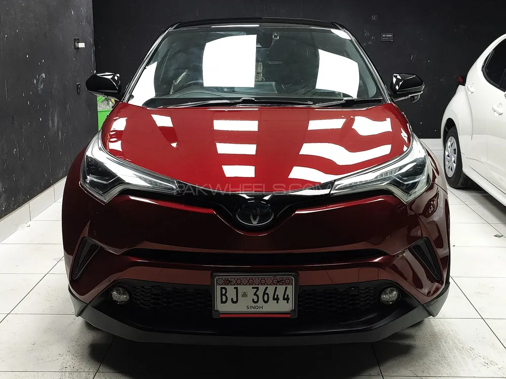 Toyota C-HR 2017 for Sale in Karachi Image-1