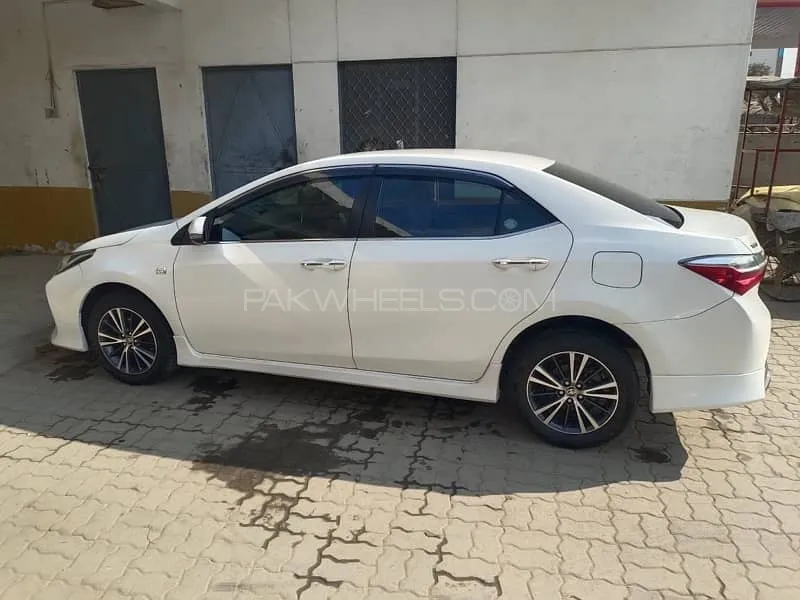 Toyota Corolla 2020 for Sale in Gujrat Image-1