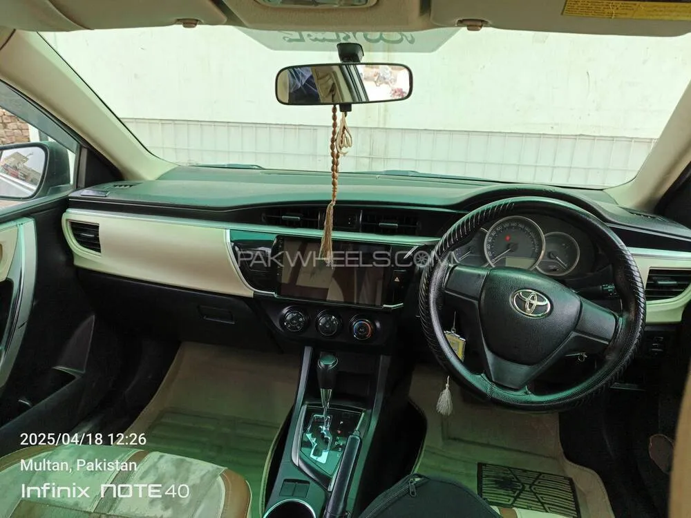 Toyota Corolla 2014 for Sale in Multan Toyota Corolla 2014 for Sale in Multan Image-10