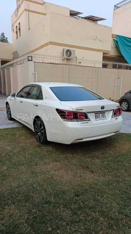 Toyota Crown 2013 for Sale in Faisalabad Image-1