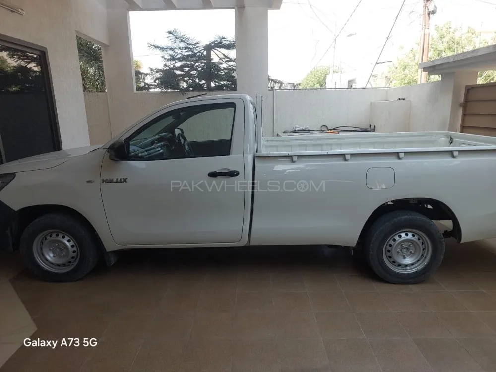 ٹویوٹا ہائیلکس 2018 for Sale in کراچی Image-1