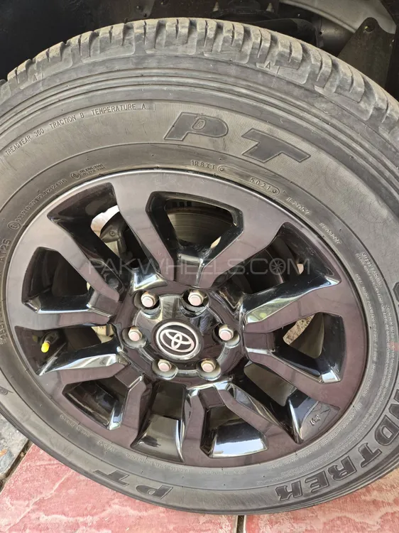 Toyota Hilux 2022 for Sale in Bahawalpur Toyota Hilux 2022 for Sale in Bahawalpur Image-13