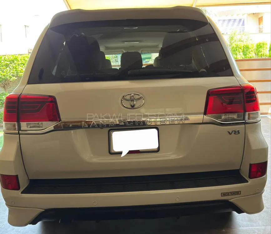 Toyota Land Cruiser 2020 for Sale in Lahore Image-1