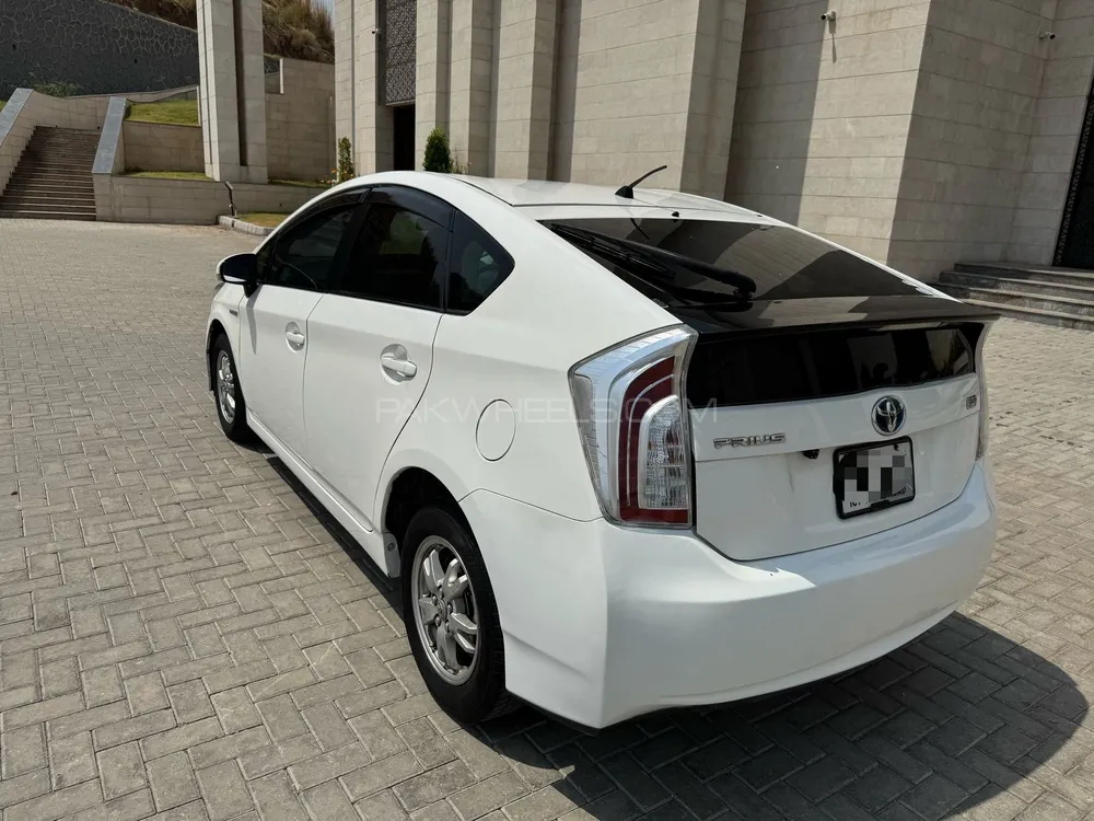 ٹویوٹا پریوس 2012 for Sale in اسلام آباد Image-1
