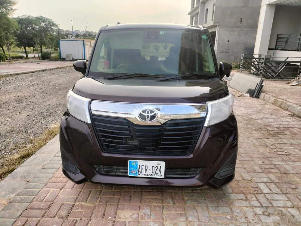 Toyota Roomy 2021 for Sale in Islamabad Image-1