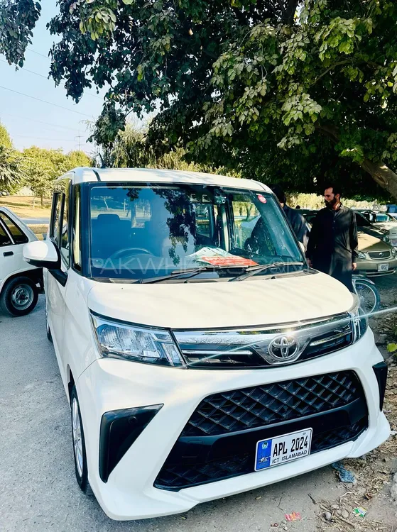 Toyota Roomy 2021 for Sale in Islamabad Image-1