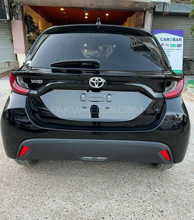 ٹویوٹا یارس ہیچ بیک 2022 for Sale in کراچی ٹویوٹا یارس ہیچ بیک 2022 for Sale in کراچی Image-5