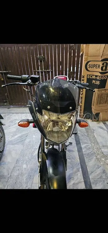 Yamaha YBR 125 2015 for Sale Yamaha YBR 125 2015 for Sale Image-2