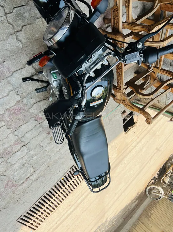 Yamaha YB 125Z-DX 2025 for Sale Yamaha YB 125Z-DX 2025 for Sale Image-3