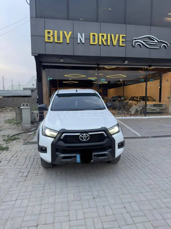 Toyota Hilux 2023 for Sale in Islamabad Image-1