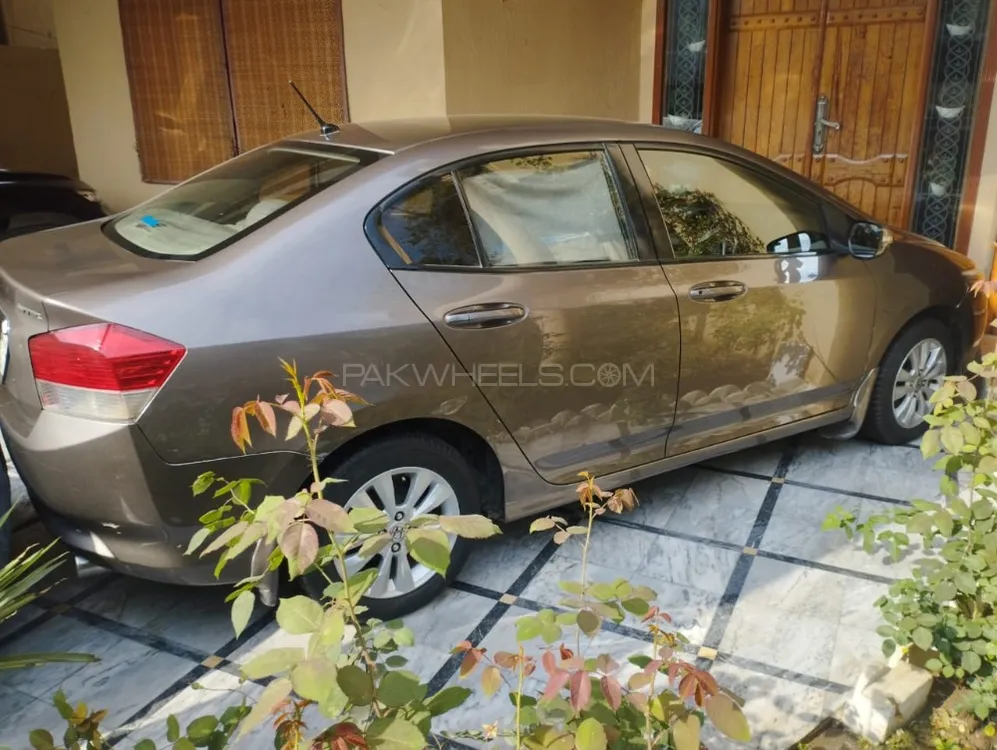 Honda City 2014 for Sale in Lahore Image-1