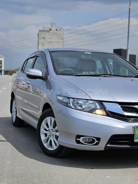 Honda City 2018 for Sale in Lahore Image-1
