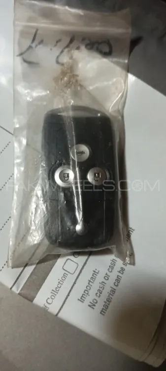 Japanese car Remote and Pakistani car key programming center programming  Image-1