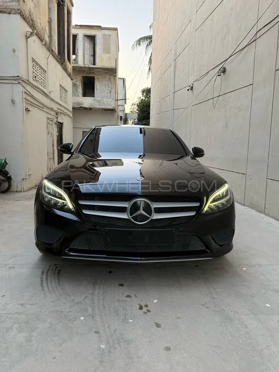 Mercedes Benz C Class 2019 for Sale in Karachi Image-1