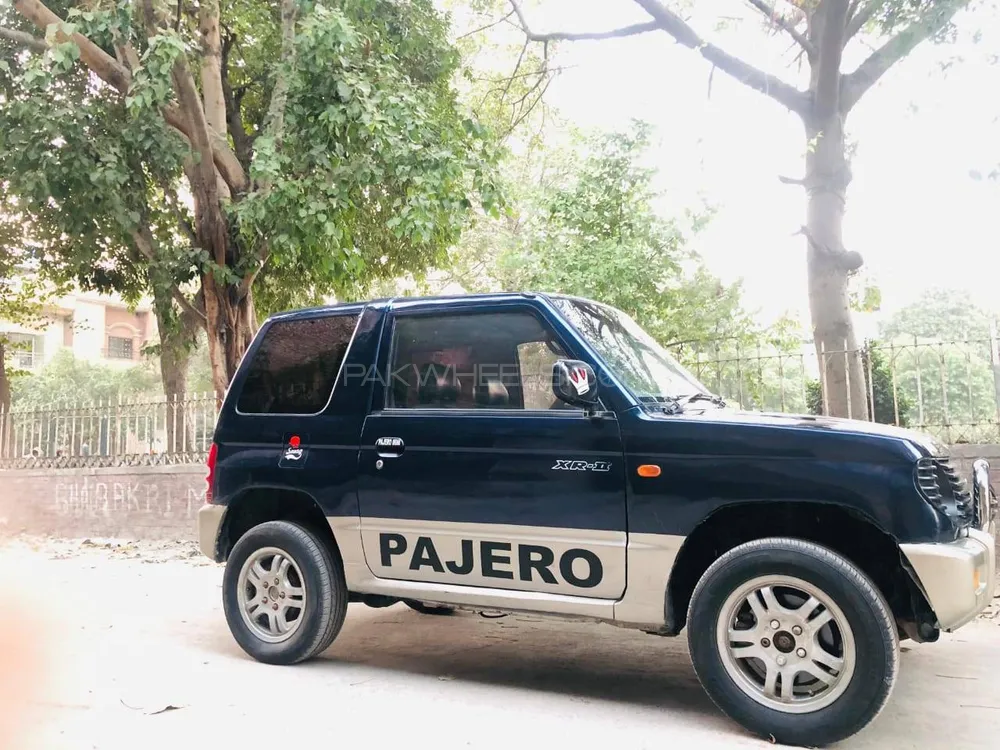 مٹسوبیشی پجیرو 1995 for Sale in لاہور Image-1