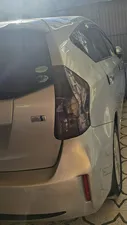 Toyota Prius Alpha G Touring 2012 for Sale