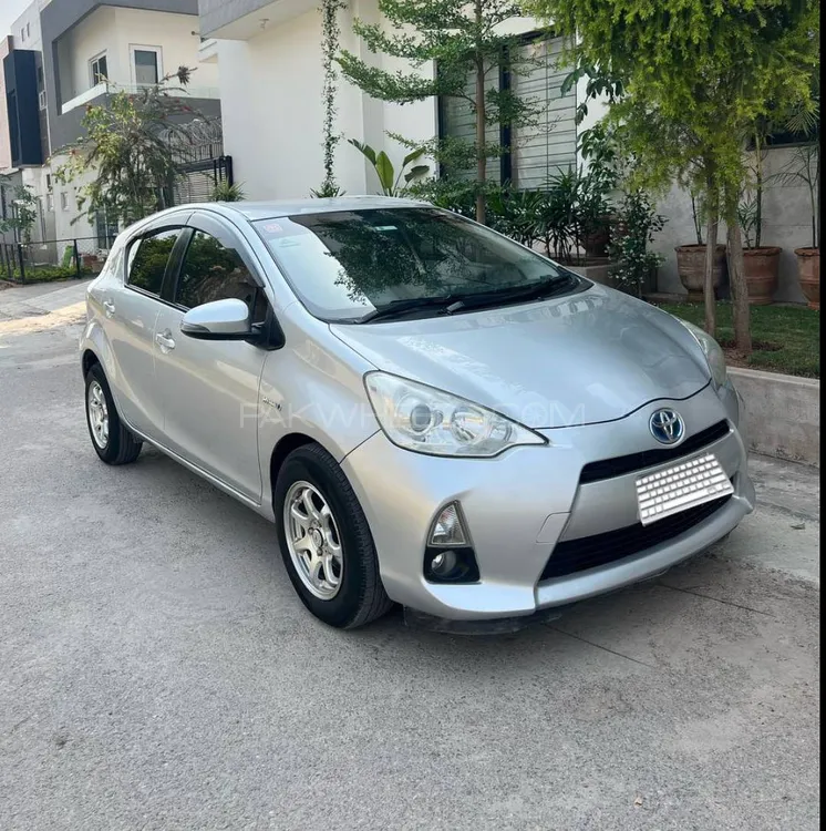 Toyota Aqua 2013 for Sale in Islamabad Image-1