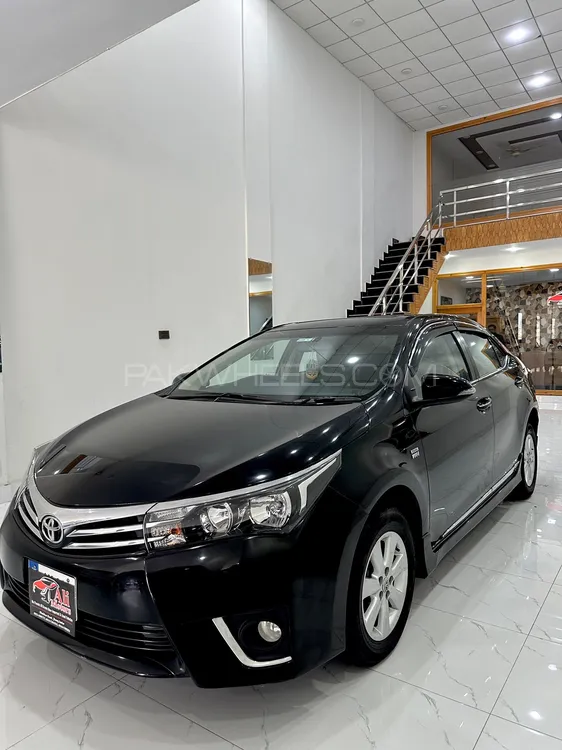 Toyota Corolla 2015 for Sale in Jhang Image-1