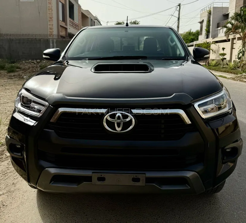 Toyota Hilux 2017 for Sale in Karachi Image-1