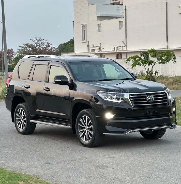 Toyota Prado 2019 for Sale in Lahore Image-1