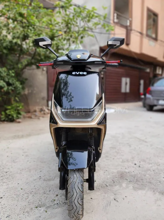 Evee Gen-Z 2024 for Sale Image-1