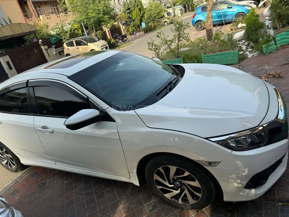 Honda Civic 2017 for Sale in Lahore Image-1