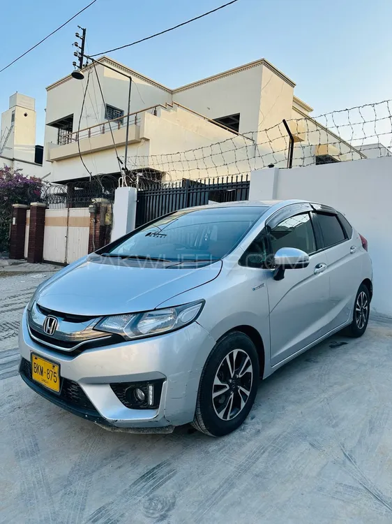 Honda Fit 2014 for Sale in Karachi Image-1